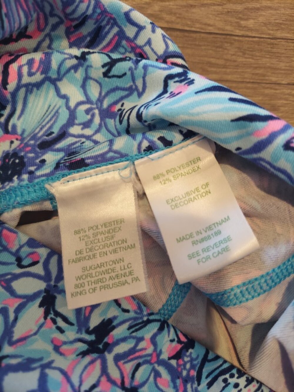 Lilly Pulitzer Luxletic Weekender Legging - Picture 8 of 8